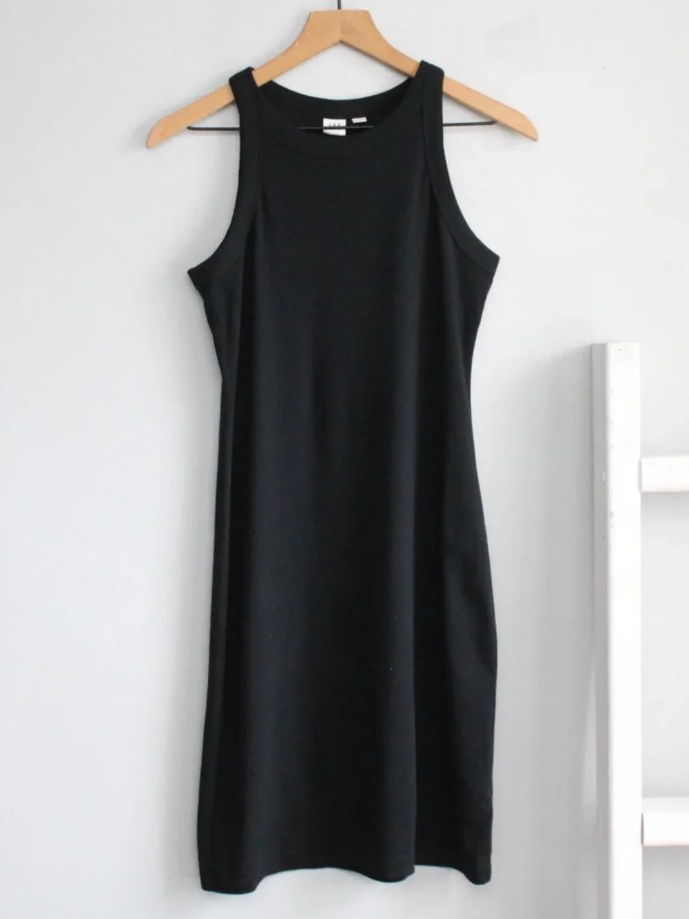 Gap Women's Black Softspun Sleeveless Tank Crew Fitted Midi Dress sz XS Petite - Picture 1 of 4